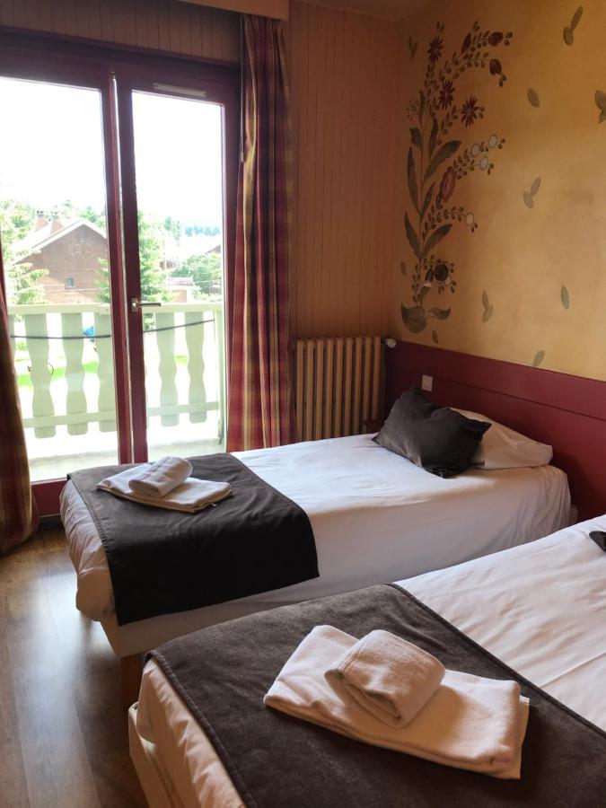 Village Vacances Le Grepillon Les Rousses Bagian luar foto